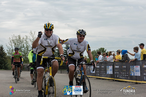 DAY 1- TheRideAB- h-8690