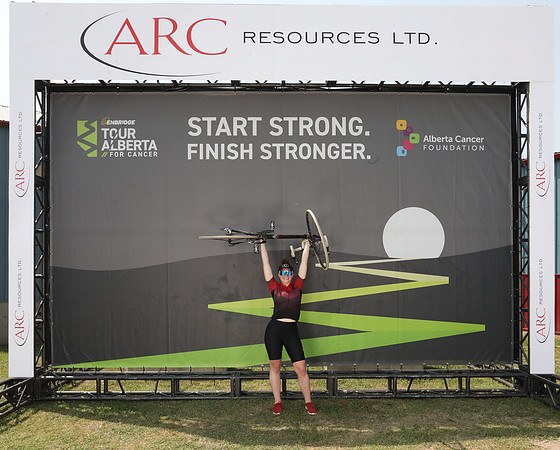 HERO WALL - POWERED BY ARC-870