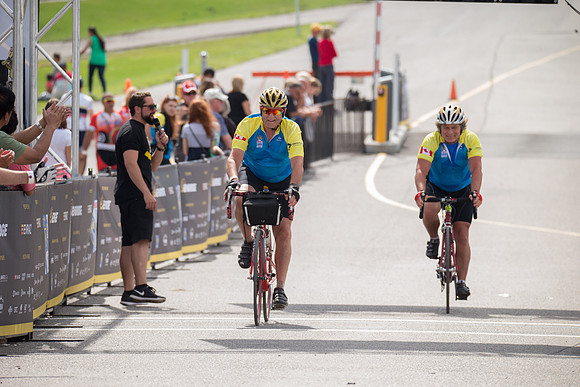 FINISH LINE CROSSING --4634