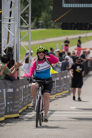 FINISH LINE CROSSING --4007