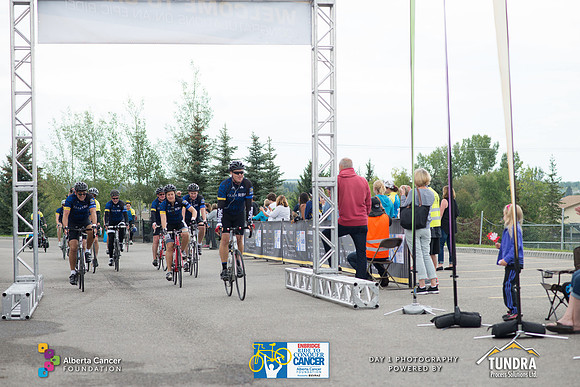 DAY 1- TheRideAB- h-8640