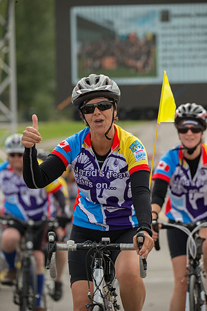 FINISH LINE CROSSING --4563