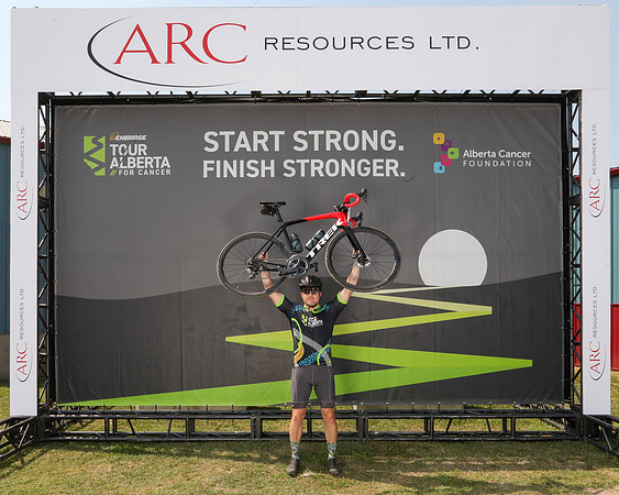 HERO WALL - POWERED BY ARC-474