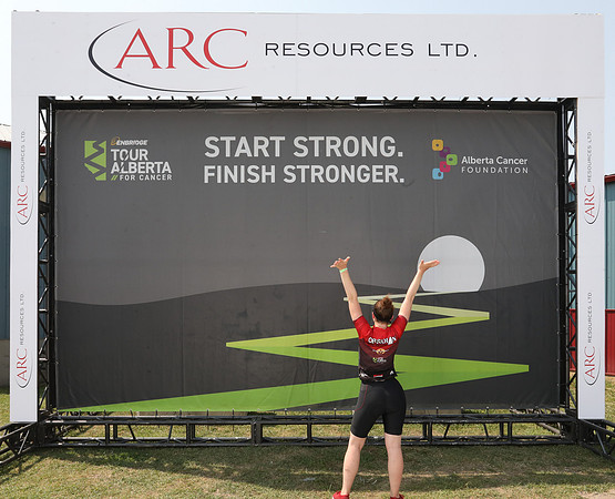 HERO WALL - POWERED BY ARC-760