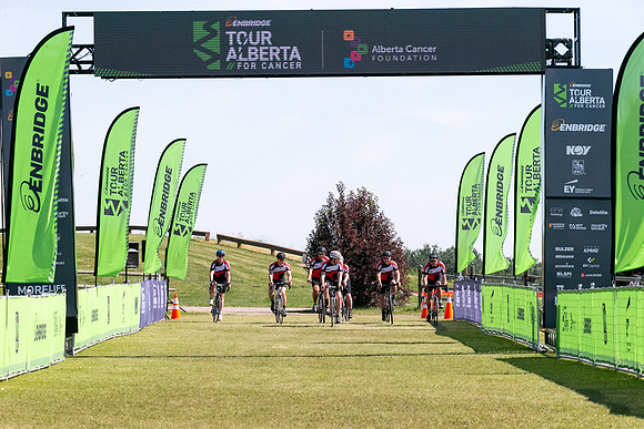 FL - TOUR ALBERTA FOR CANCER-133