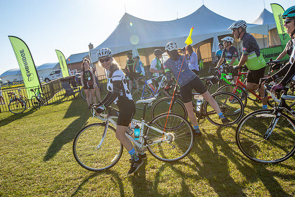 CAMP - RIDERS LEAVING-150