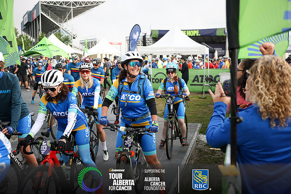 2-RIDERS LEAVING OC-798