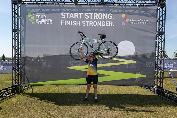 HW - TOUR ALBERTA FOR CANCER-818