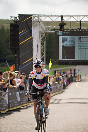 FINISH LINE CROSSING --3133