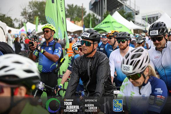 2-RIDERS LEAVING OC-1641