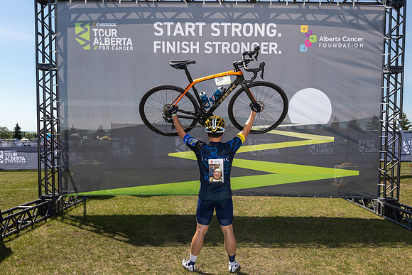 HW - TOUR ALBERTA FOR CANCER-881