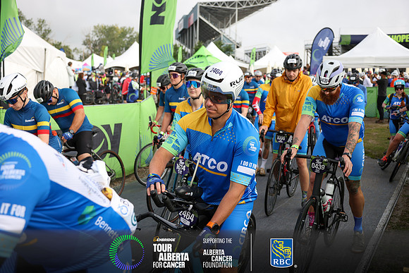2-RIDERS LEAVING OC-1623