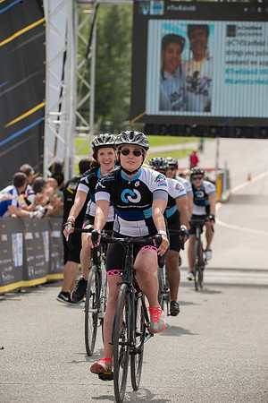 FINISH LINE CROSSING --4684