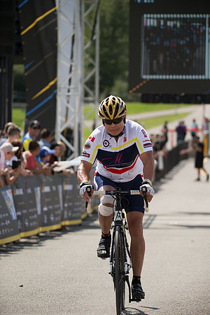 FINISH LINE CROSSING --2790