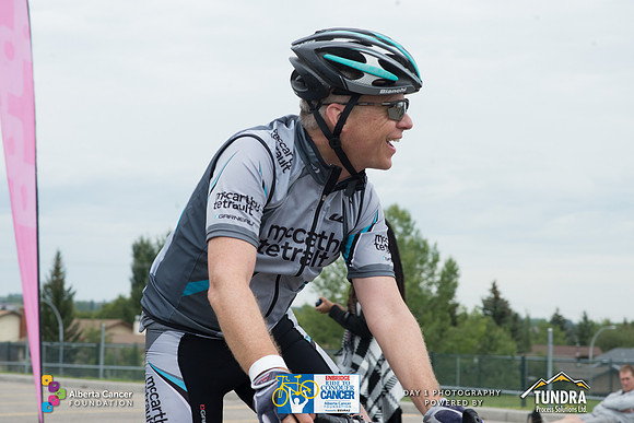 DAY 1- TheRideAB- h-8318