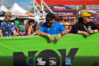 7C-FL MOMENTS-1386