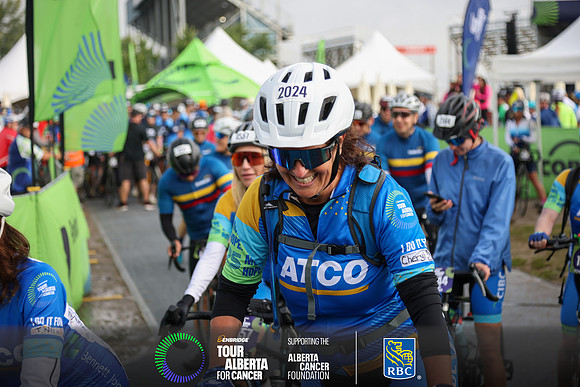2-RIDERS LEAVING OC-1631
