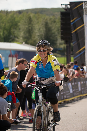 FINISH LINE CROSSING --2823