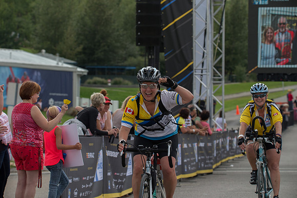 FINISH LINE CROSSING --4432