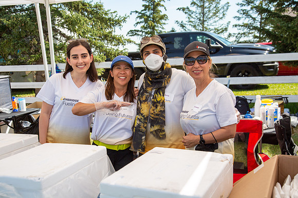 2-VOLUNTEERS-M-5