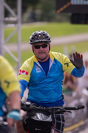 FINISH LINE CROSSING --4385