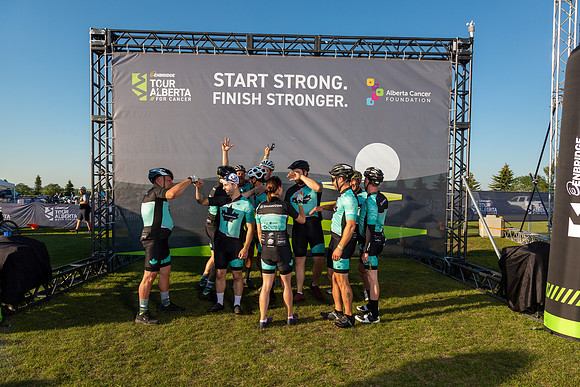 HW - TOUR ALBERTA FOR CANCER-330