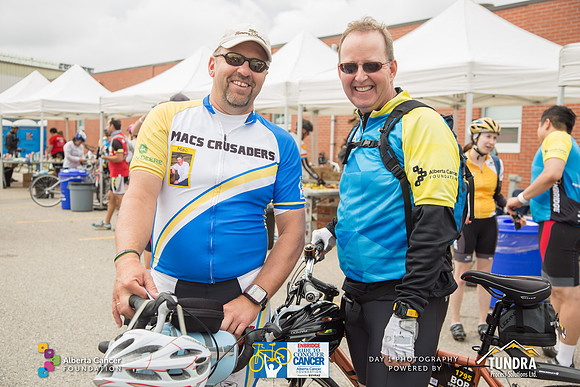 DAY 1- TheRideAB- n-8557
