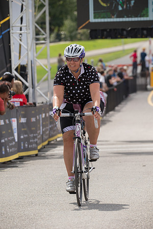 FINISH LINE CROSSING --3616