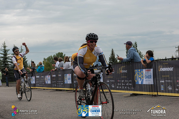 DAY 1- TheRideAB- h-8654