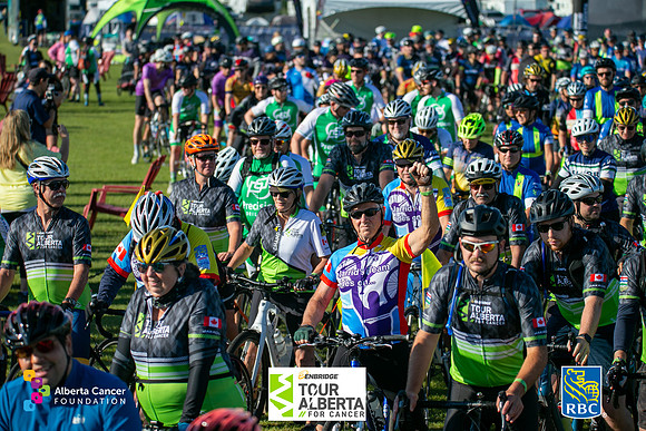 OC - RIDERS LEAVING-522