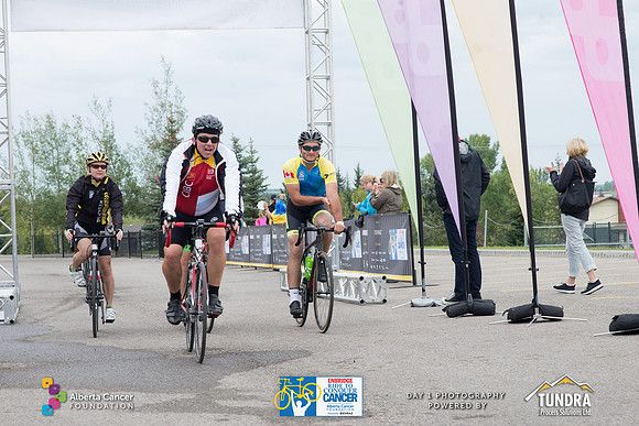 DAY 1- TheRideAB- h-8117